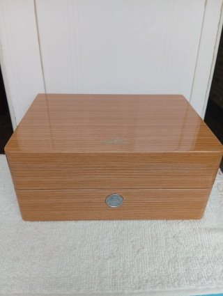 🇨🇭Caja reloj OMEGA