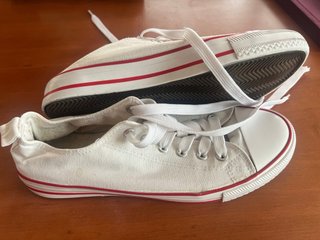 Zapatillas “Converse” Blancas Talla 40
