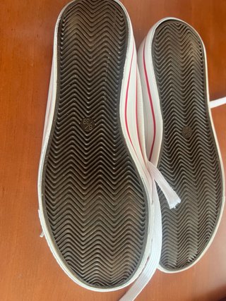 Zapatillas “Converse” Blancas Talla 40