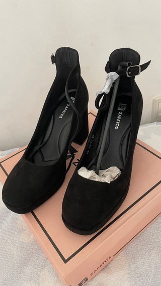 Zapatos de tacón negros talla 36