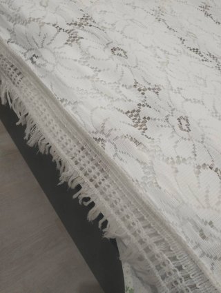 Colcha floral branca vintage