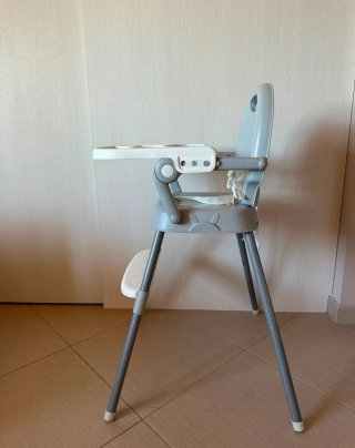 Seggiolone versatile fino a 18 Kg