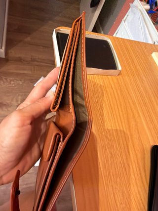 Tres carteras de piel caballero negra/ marrón