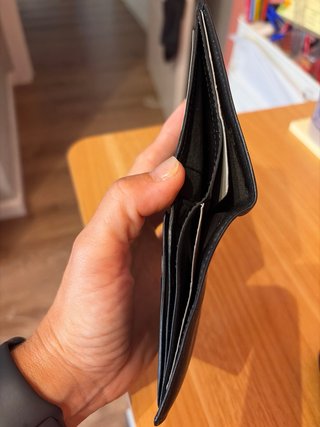Tres carteras de piel caballero negra/ marrón