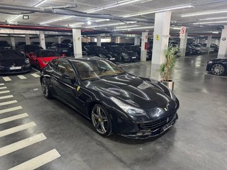 Ferrari GTC4 Lusso DCT 507 kW (690 CV)