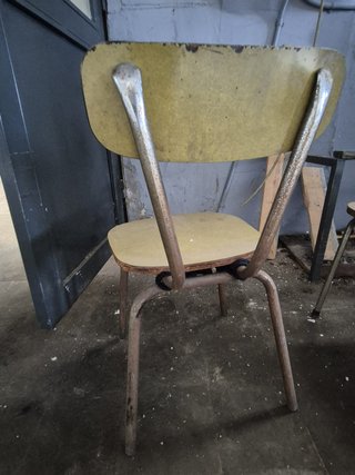 Silla escolar vintage industrial años 60