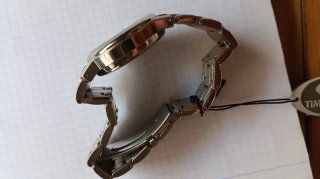 Reloj Time Force Cronógrafo Dorado y Plateado