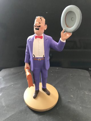 Figura Tintin Serafin Laton con maleta