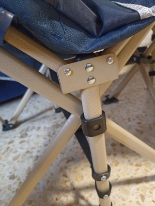 Cama Plegable Camping Azul y Blanca