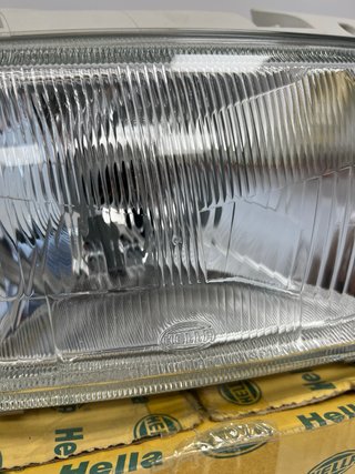 Faro Hella VW Polo 6N1 Derecho