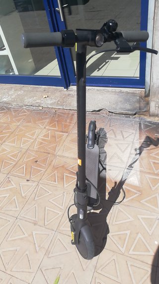 Patinete Eléctrico Xiaomi Essential