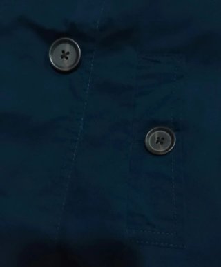 Chaqueta/Gabardina corta Stradivarius azul Talla S