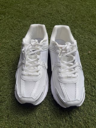 Zapatillas Nike Vomero 5 Blancas 43