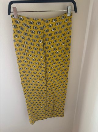Falda floral amarilla talla XS/S