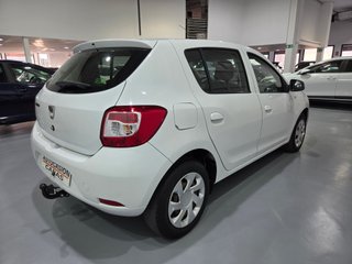 Dacia Sandero Laureate dCi 90