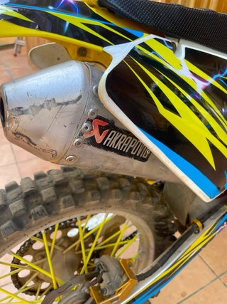 Moto Motocross Azul y Amarilla