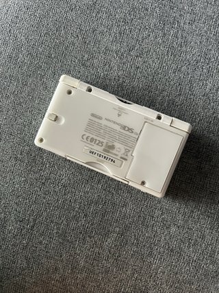 Nintendo DS Blanca para arreglar