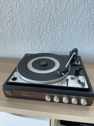 Tocadiscos Bettor EF-143