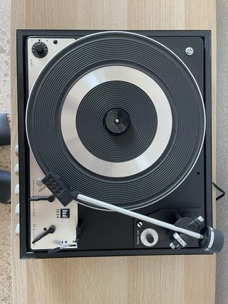 Tocadiscos Bettor EF-143