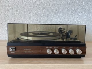 Tocadiscos Bettor EF-143