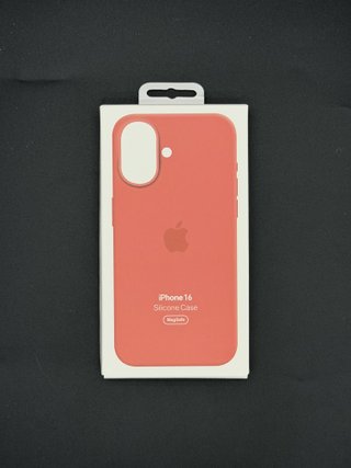 Funda iPhone 16 Silicona Nueva 3