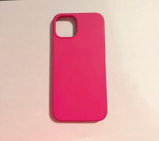 iPhone 13 + 4 fundas y cargador