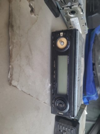 Radios de coche (varios modelos)