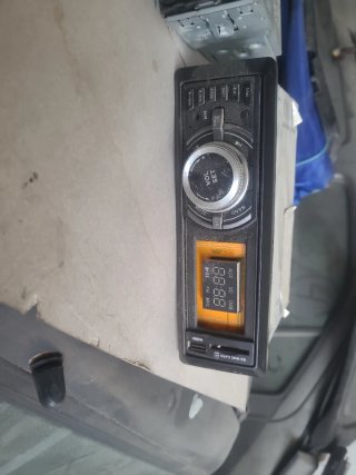 Radios de coche (varios modelos)