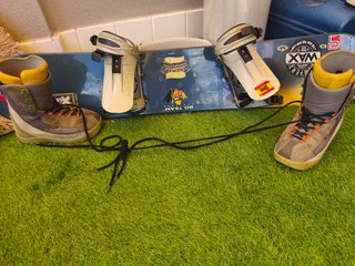 Tabla Snowboard, Fijaciones Emery y Botas Burton