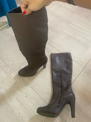 Botas altas tacón piel marrón