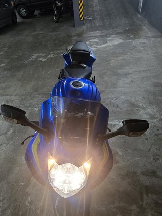 Vendo suzuki gsx750r