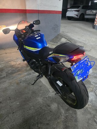 Vendo suzuki gsx750r