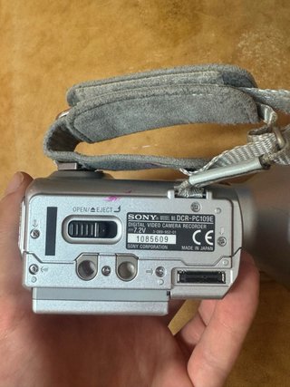 Sony Handycam DCR-PC109E MiniDV – Pack completo