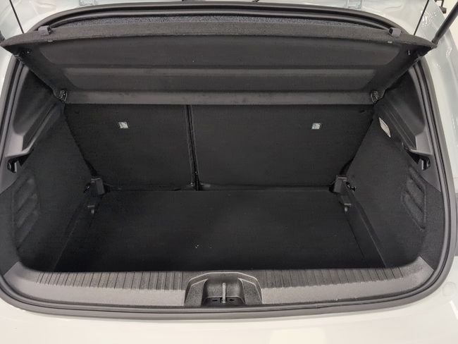 Mitsubishi Colt 2025, foto 16