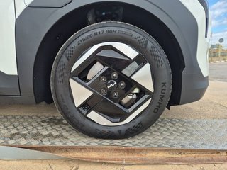 Kia EV3 Earth Long Range