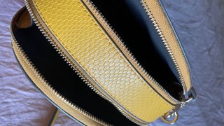 Bolso de hombro Parfois color amarillo mostaza