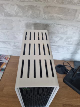 Ordenador ITX Negro/Blanco