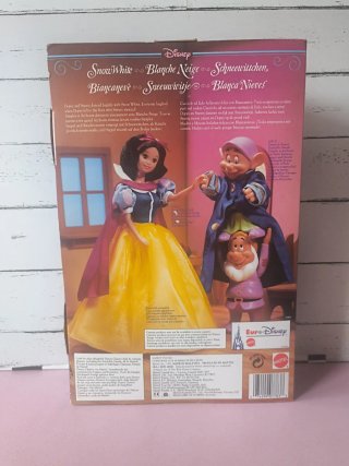 Muñeca Blancanieves Disney Mattel