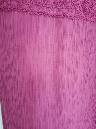 Vestido midi burdeos con lentejuelas