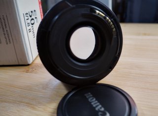 Canon EF 50mm f/1.8 II Lente