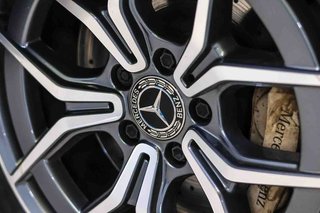 Mercedes Clase E Coupé E 350 **Modelo E 300 AMG Line**
