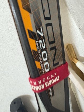 Lote Dos parejas skis y palos