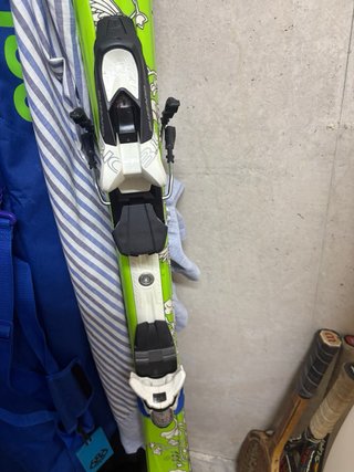 Lote Dos parejas skis y palos
