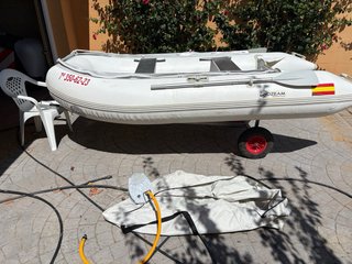 Zodiac 3,15m + Motor Suzuki 6cv + Carro
