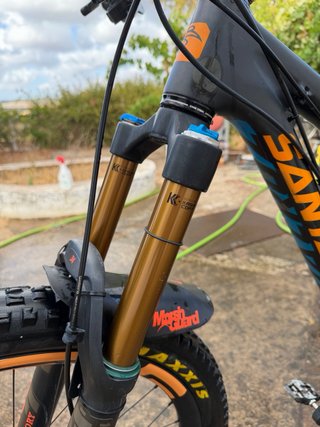 Santa Cruz Bronson C Taglia M Full Carbonio