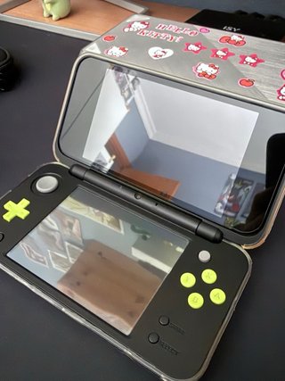 Nintendo 2DS XL con juegos