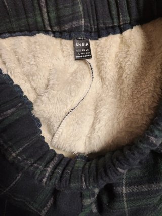 Pantalones de mujer,de cuadro escoces.