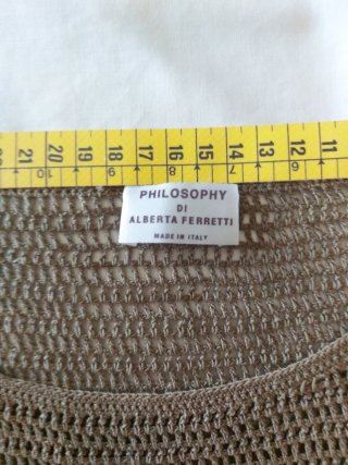 Top in pizzo Philosophy di Alberta Ferretti