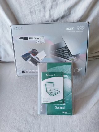 Caja vacía portátil Acer Aspire One con Garantía