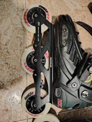 Patines Talla 35-38 + Protecciones